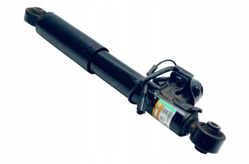 Амортизатор Lexus RX450H задній новий оригінал 4853048400 4854048400