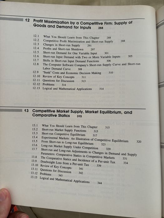 Livro Microeconomics with Calculus Brian R. Binger e Elizabeth Hoffman