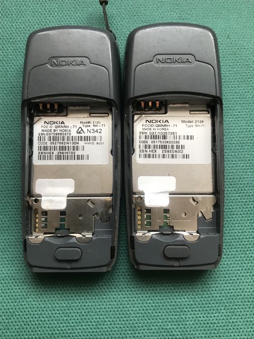 Нокії дві штуки робочі