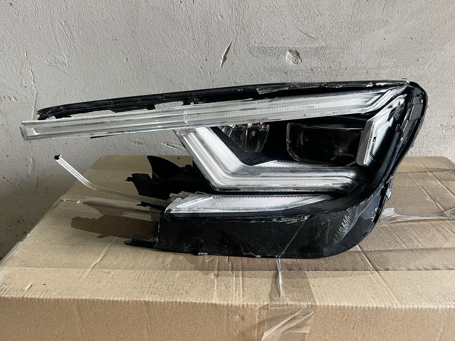 Фара ліва Audi Q5 80A Full LED 2018 2019 2020