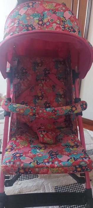 Carrinho bebê Tuc Tuc