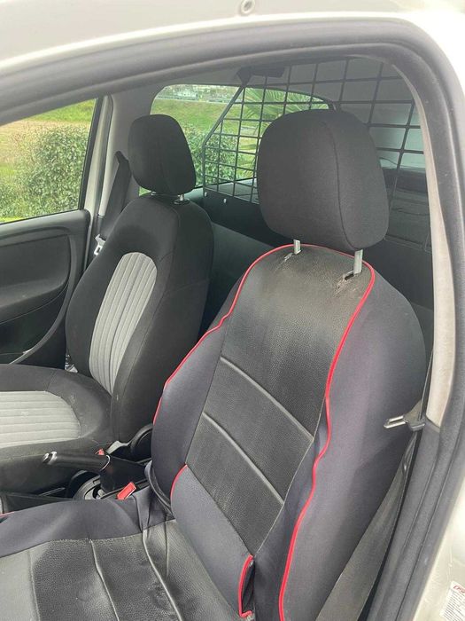 Fiat Punto Van 1.3 MultiJet (2018) – Nacional, Económico e Fiável