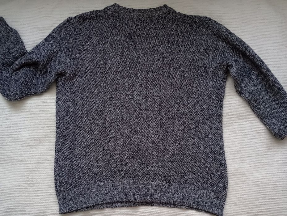 Sweter L jak nowy