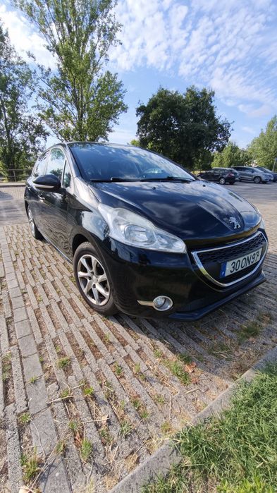 Peugeot 208 1.2 Active – 2014