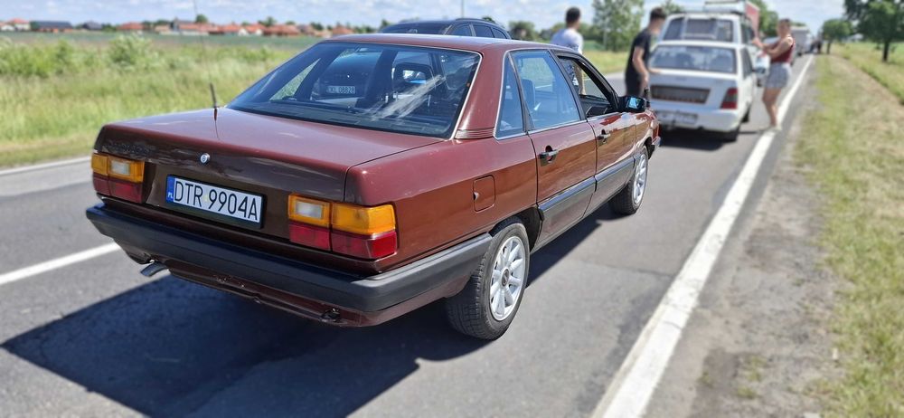 Audi 100 C3 1983r