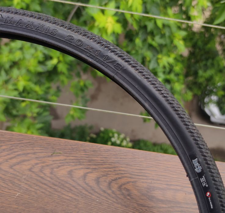 Maxxis DTH 120 TPI шина