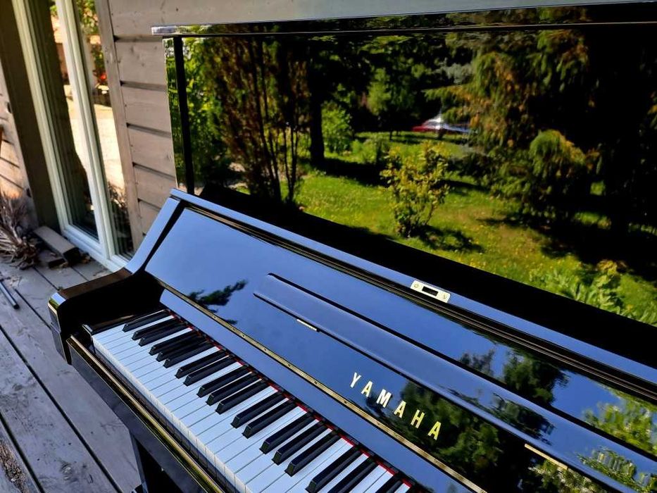 Pianino YAMAHA UX (U3) 131cm 1978r CZARNY POŁYSK