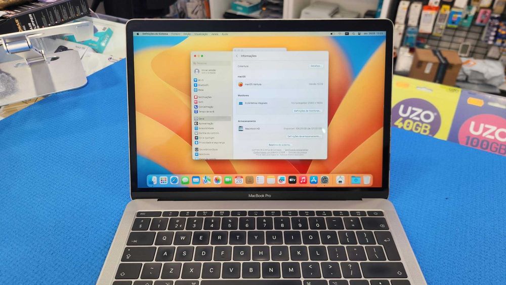 MacBook Pro 13" 2017 | Intel Core i5 2.3GHz | 16GB RAM | 128GB SSD