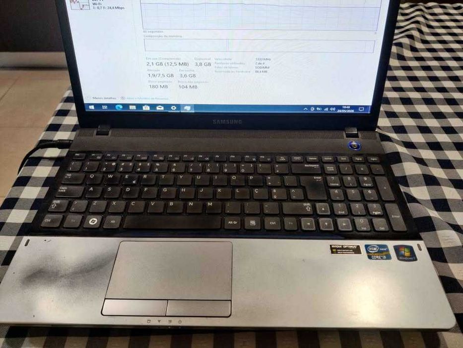 Samsung NP300E5A-S06PT | i3 | 6GB RAM | SSD 240GB | Sem bateria