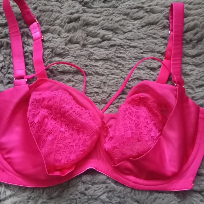Luksusowy stanik Boux Avenue fuksja różowy koronkowy biustonosz 70H