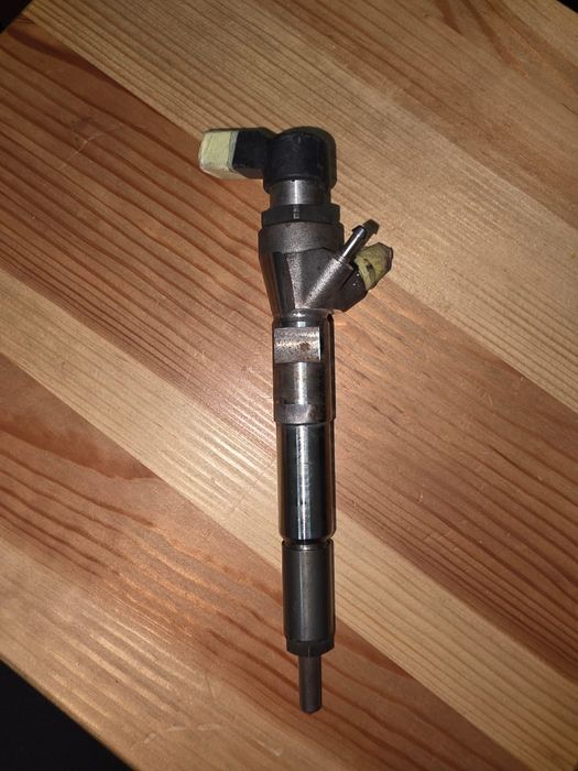 Форсунка дизельного двигателя к9к 1.5 DCI