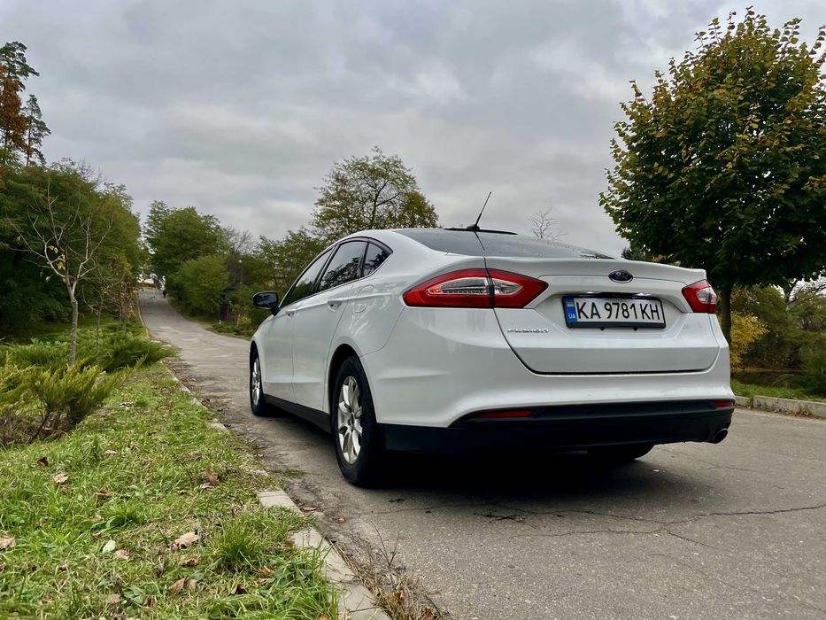 Продам Форд Фюжен