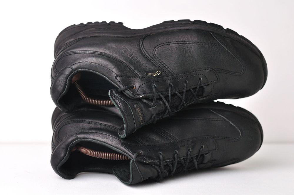 Кросівки Meindl Gore-Tex