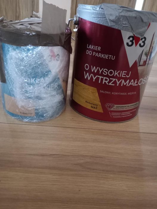 Lakier i podkład v33 bezbarwny