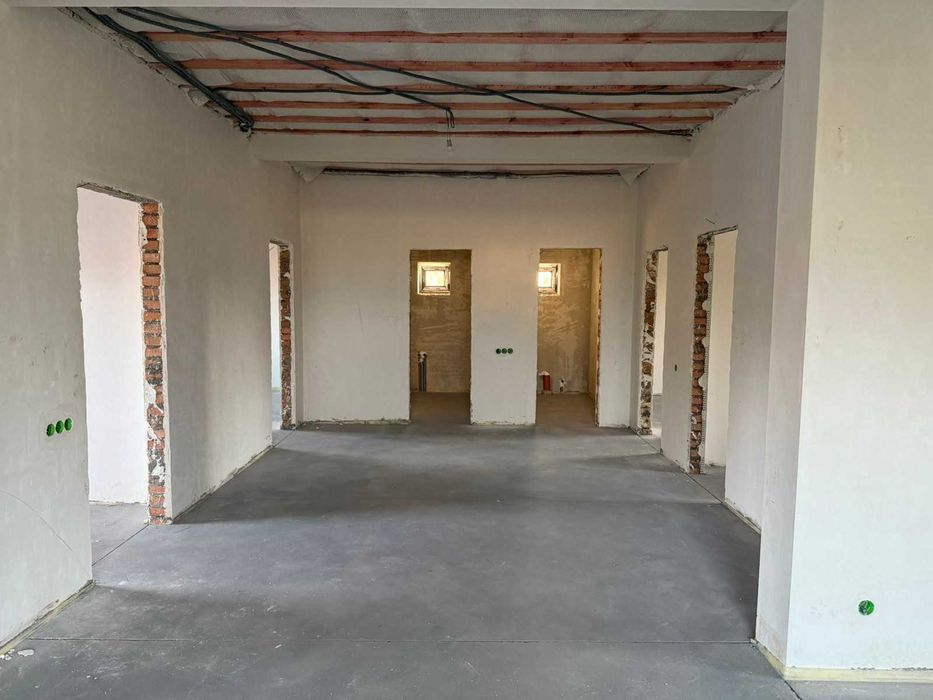 Будинок 140 м² з терасою— простір, комфорт і приватність! Без Комісії