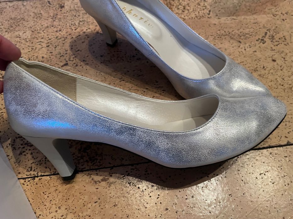 Szpilki srebrne rozm 40 nowe