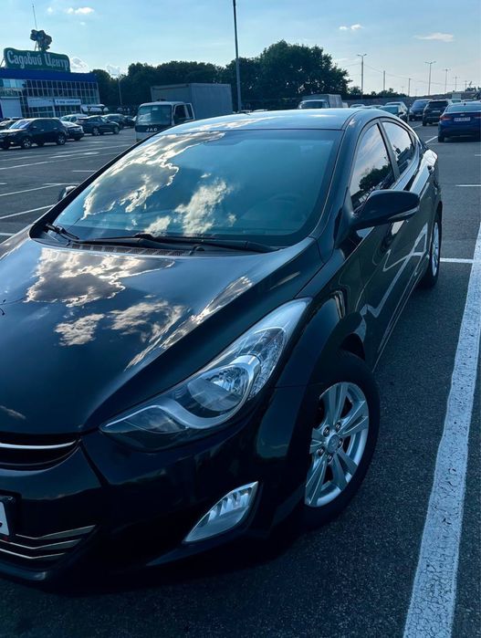 Hyundai Elantra MD 2012 1.8 AT газ/бензин, офіційна, без вкладень