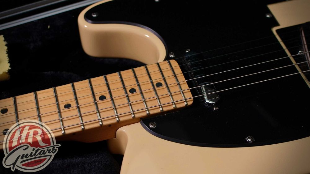 FENDER AMERICAN SERIES Telecaster, 2005 rok, USA, Honey Blonde