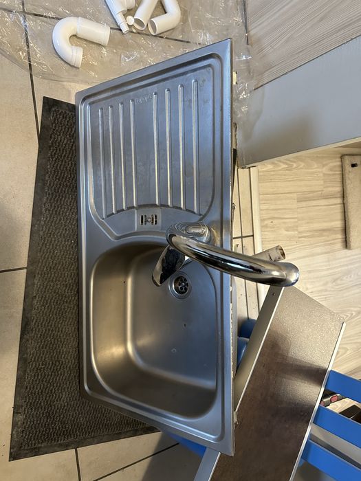 Zlew z bateria 78x43,5cm