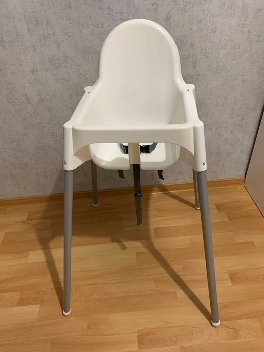 Krzesełko do karmienia z Ikea.