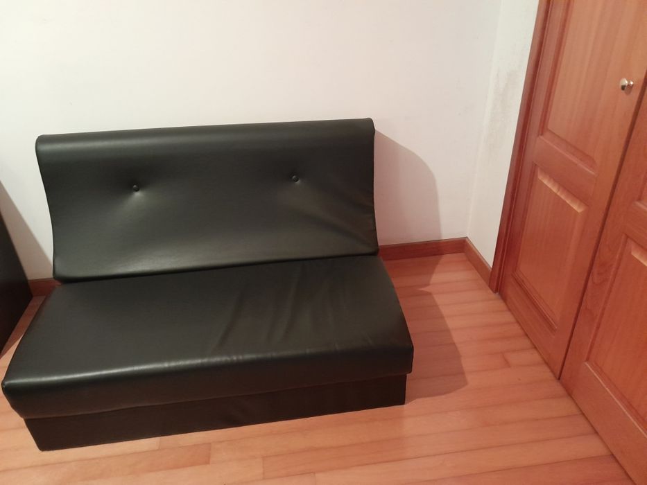 Sofa cambalhota cor preta
