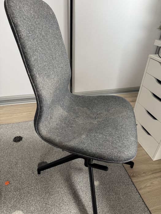 Krzeslo biurowe ikea LÅNGFJÄLL szare