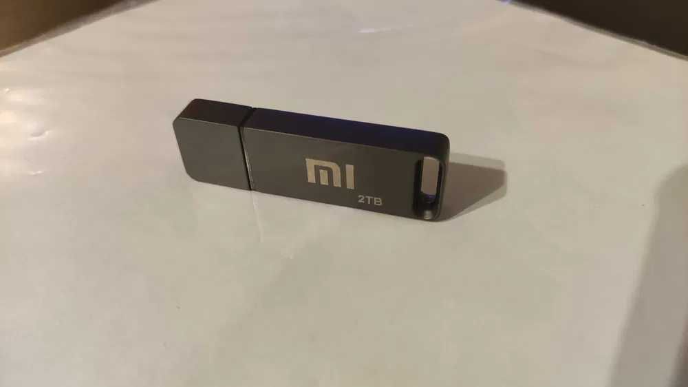 Pendrive 2TB (2000GB) USB 3.1. NOWY. Idealny na prezent