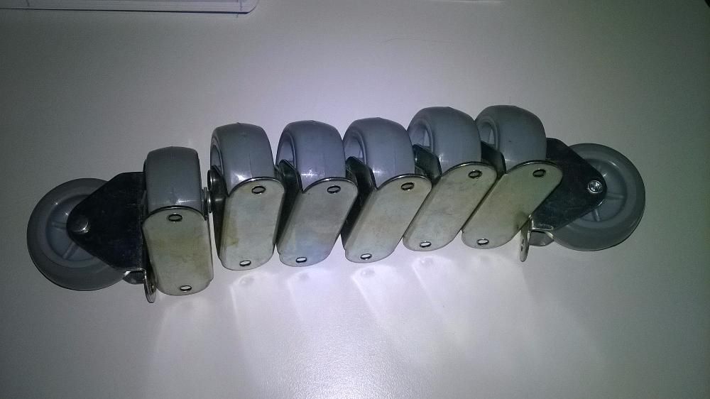 Rodízios 45x25 mm