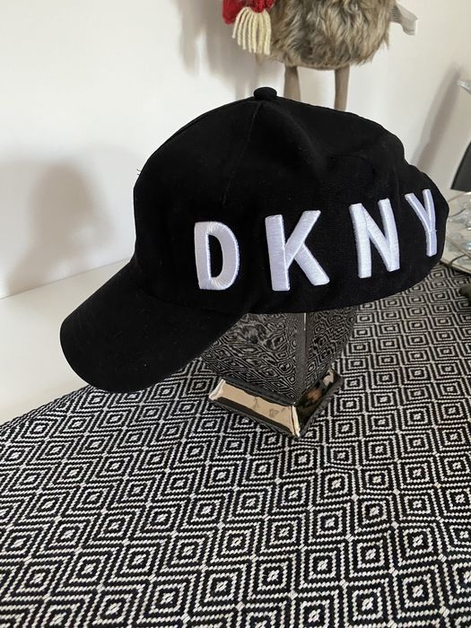 Czapka z daszkiem DKNY