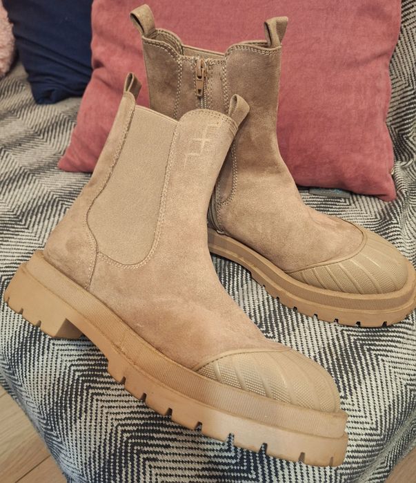 Черевики ,Челсі, розмір 40,нові.