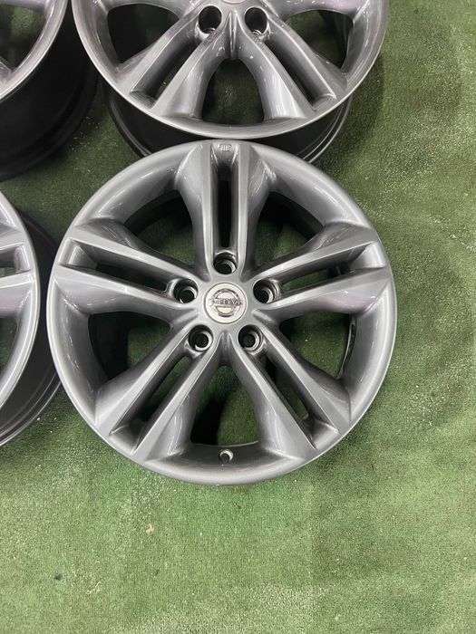 Оригінальні диски 5/114.3 r17 Nissan Qashqai X-Trail Presage та інші.