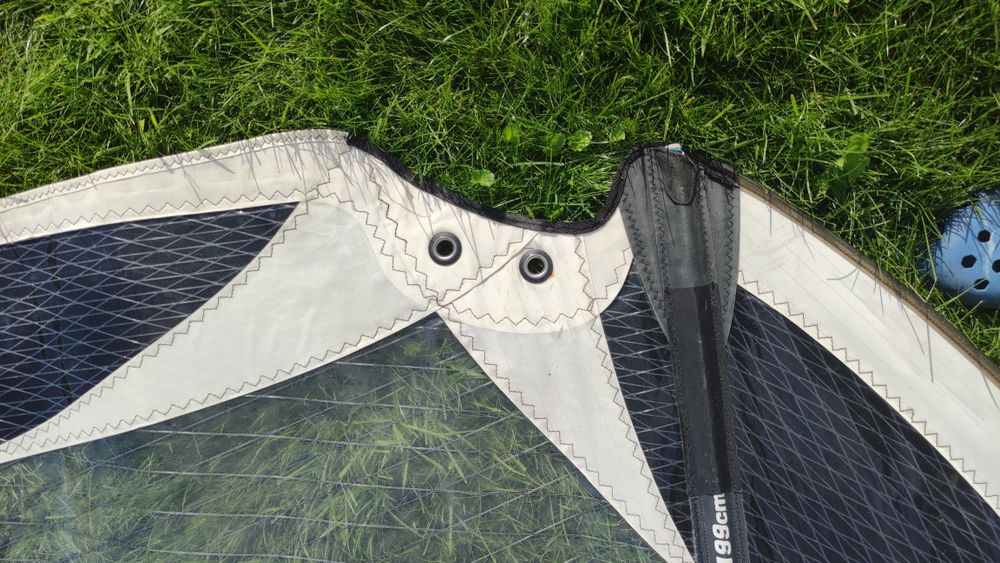 Żagiel windsurfingowy WindWings Hammer 6.9 2 kambery
