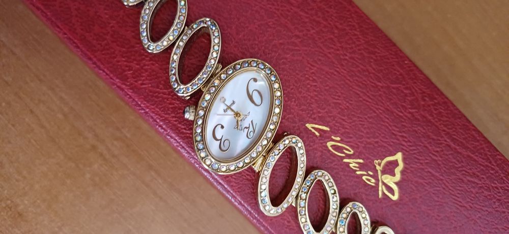 Наручний годинник