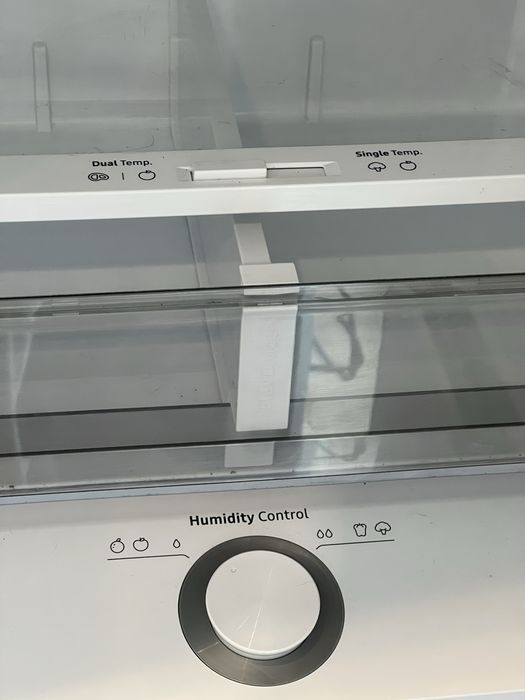 Frigorífico Samsung 390L RB38A7B5DB1