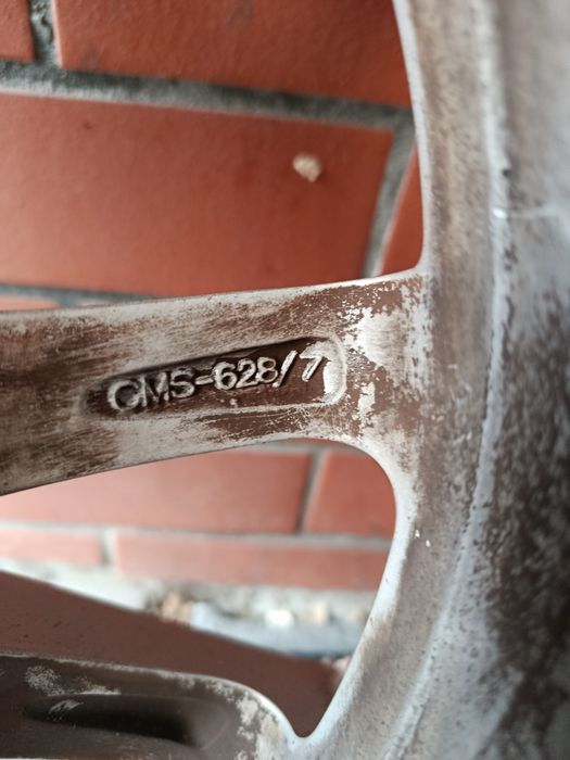Jantes 16 BMW com pneus Bridgestone