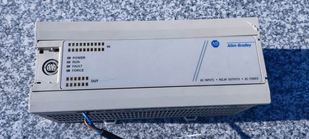 PLC Allen Bradley