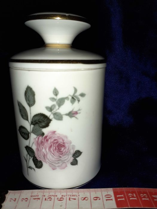 Frasco em Porcelana Marcado Vista Alegre e Coimbra