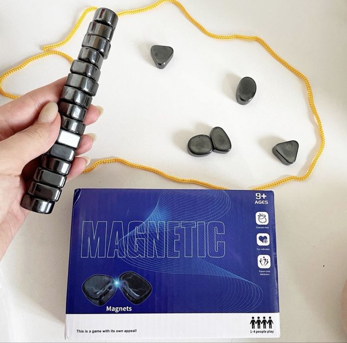 Настільна гра Магнітна Арена, Мотузка з магнітами, Магнітне поле