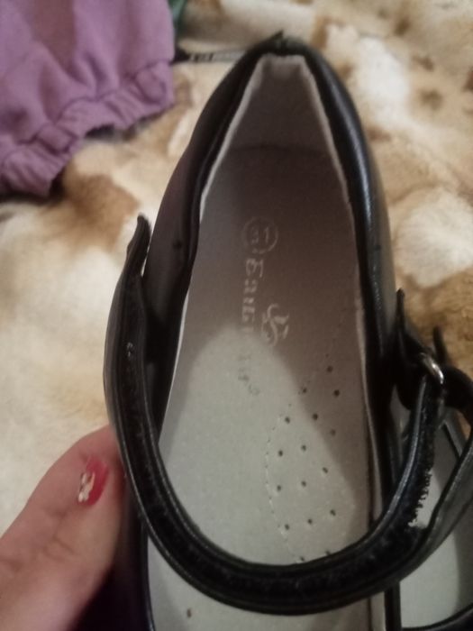 Продам одягнули один раз