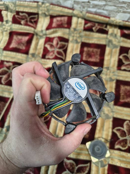Кабелі живлення, sata, usb, vga