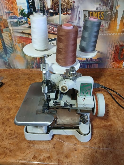 Оверлок Jasmine GN10-3D тринитковий