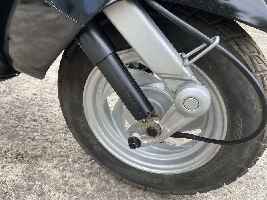 Мопед Honda Lead 50