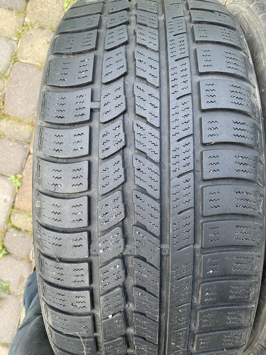 Автошини  215/50/17 NEXEN WlNGUARD зима протектор 6-7 мм