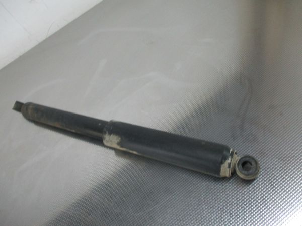 Amortecedor trás esquerdo NISSAN Terrano II (R20)