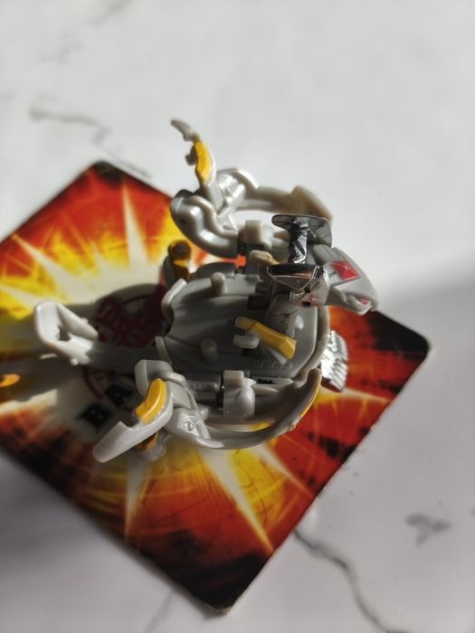 Bakugan Haos plitheon