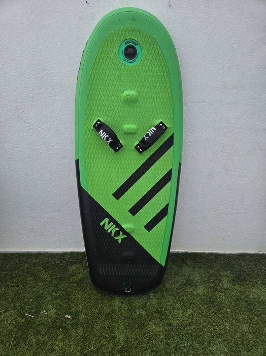 Prancha Wingfoil Insuflável NKX Wingfoil 4'11, 75L  com Placa Carbono