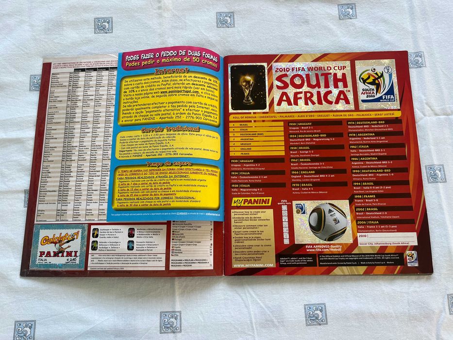 Caderneta completa Panini mundial 2010 África do Sul - como nova e plastificada