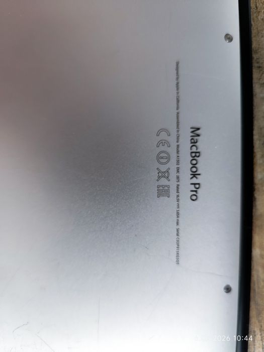 MacBook pro model a1502