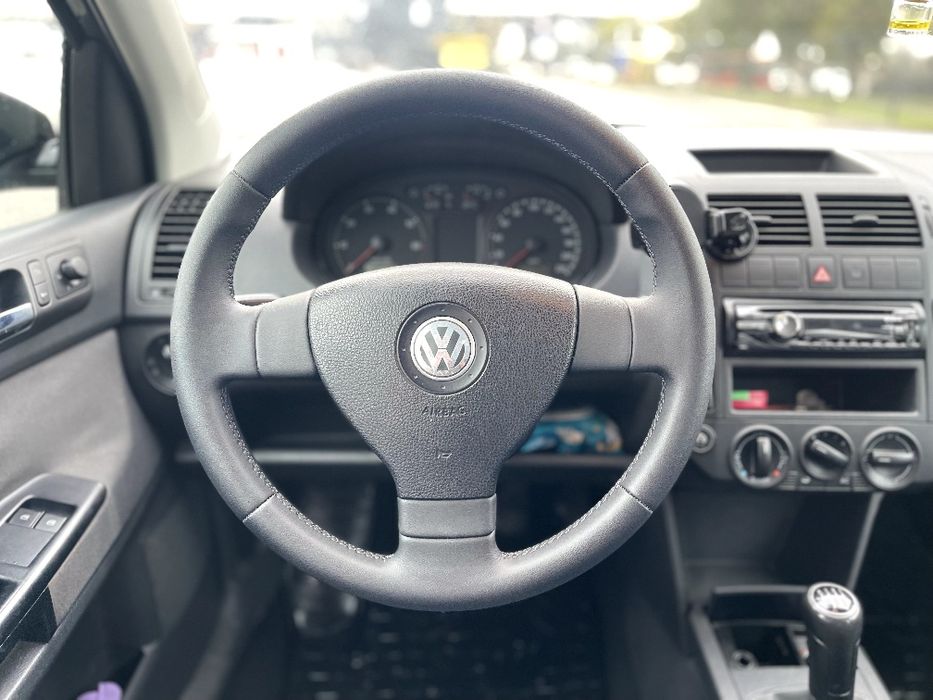 Volkswagen Polo 9N3