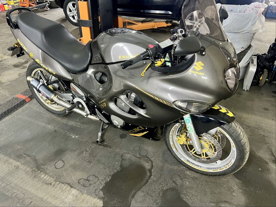 Suzuki gsx600f katana gsxf